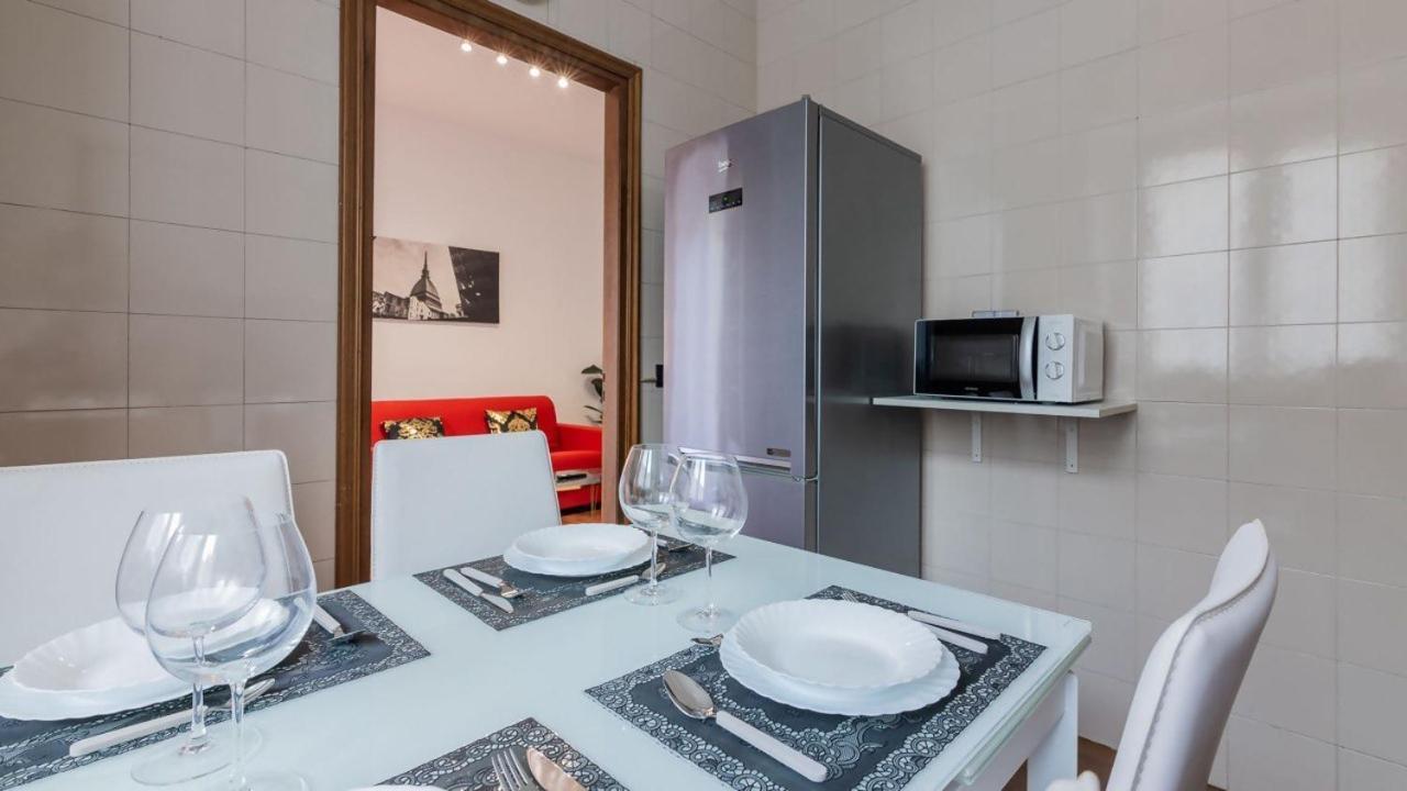 טורינו Porta Nuova Centro Elegante Suite Con Wifi מראה חיצוני תמונה