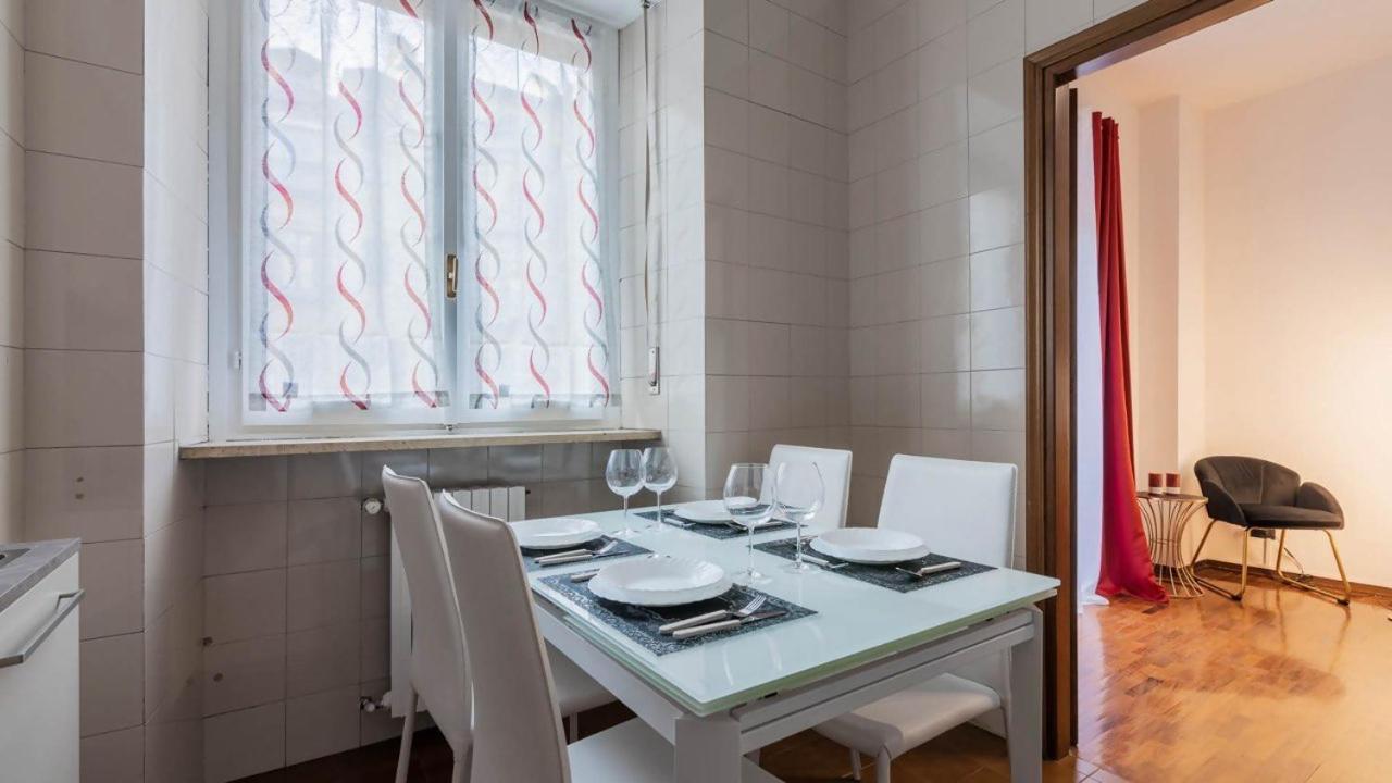 טורינו Porta Nuova Centro Elegante Suite Con Wifi מראה חיצוני תמונה