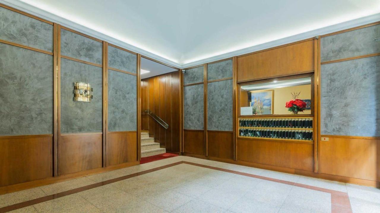 טורינו Porta Nuova Centro Elegante Suite Con Wifi מראה חיצוני תמונה