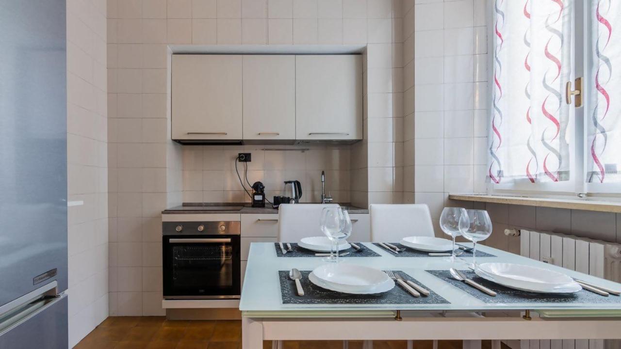 טורינו Porta Nuova Centro Elegante Suite Con Wifi מראה חיצוני תמונה